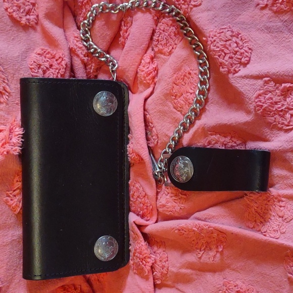 unknown Other - Chain wallet Biker wallet. Leather black. Buffalo nickel snaps. Zipper area mens